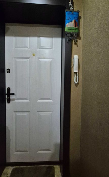 Продам 3 комн. квартиру