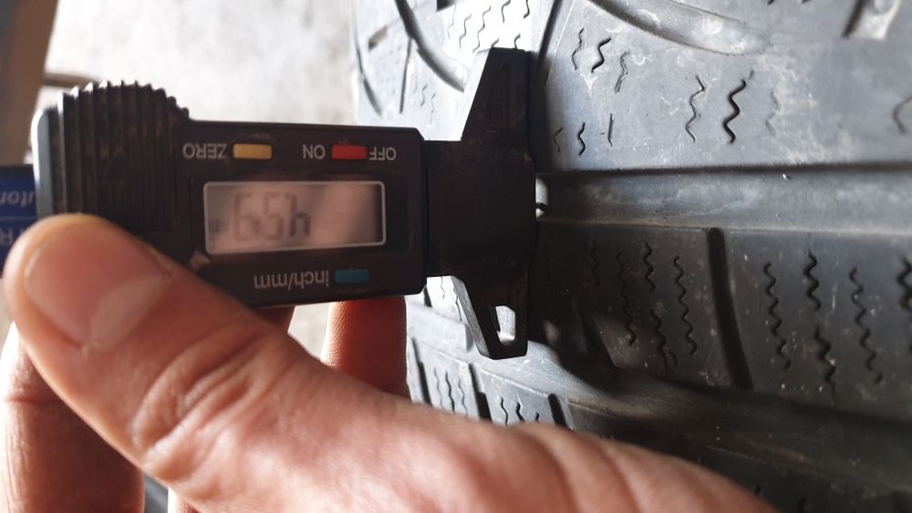 Гуми 235 55 17 ханкок