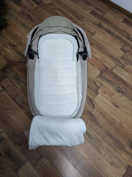 Vând landou Cybex Platinum Priam- Nou