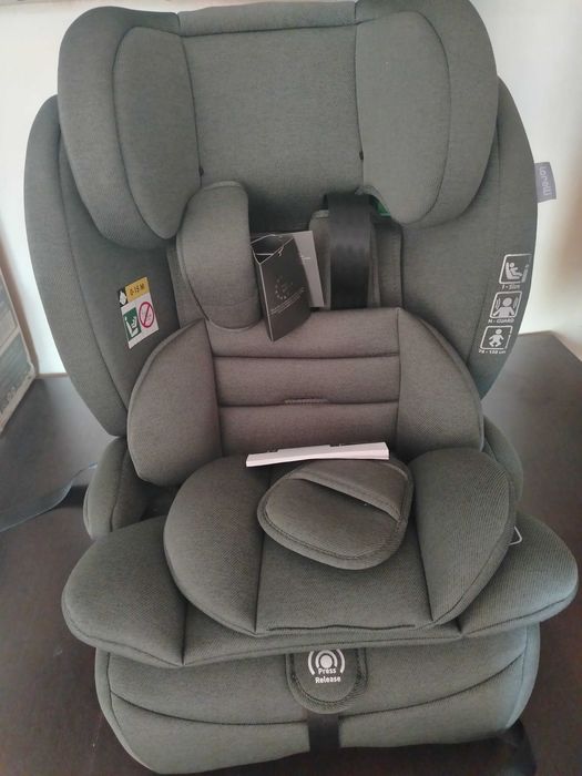 Детски стол за кола