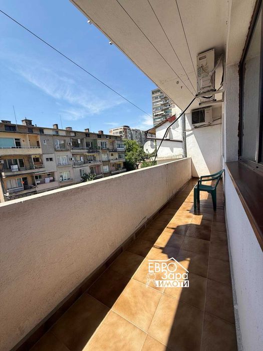 Продава се Четиристаен апартамент в Стара Загора, Център - 148 кв.м за 1345 €/кв.м - Снимка #12