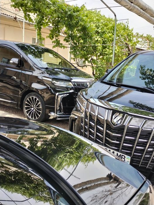 To'y Kartej uchun Toyota Alphard