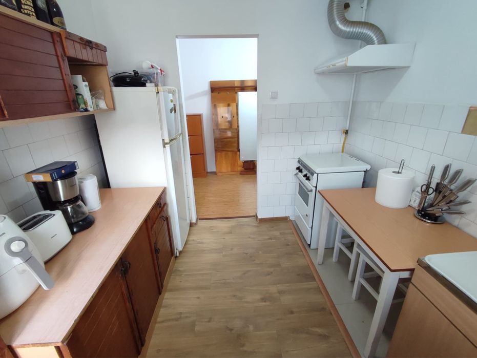 Vand apartament 2 camere sau schimb cu 3 camere + dif