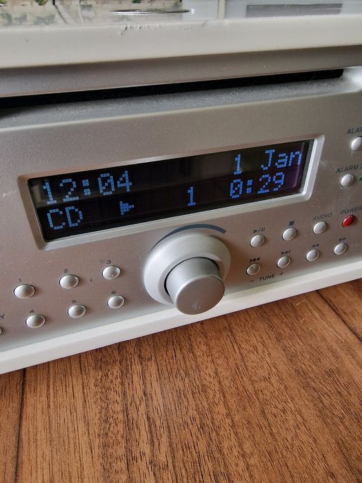 Tivoli audio music system,radio,cd player de top