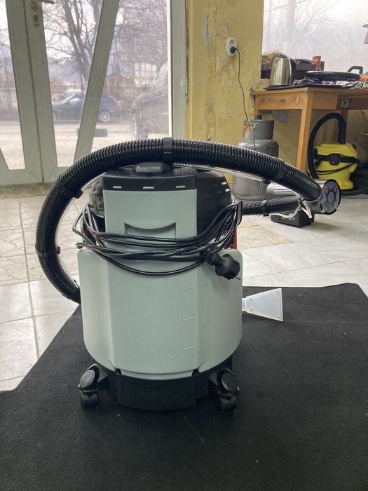 Перяща прахосмукачка 2в1 PARKSIDE.  1600W