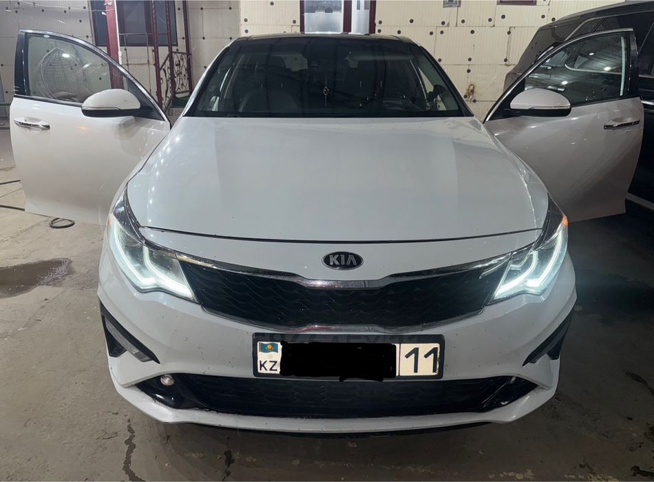 Продам Киа оптима 2019г