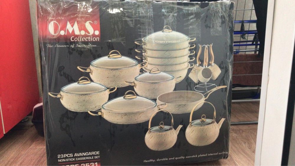 набор кастрюль, мантоварка, сковородка