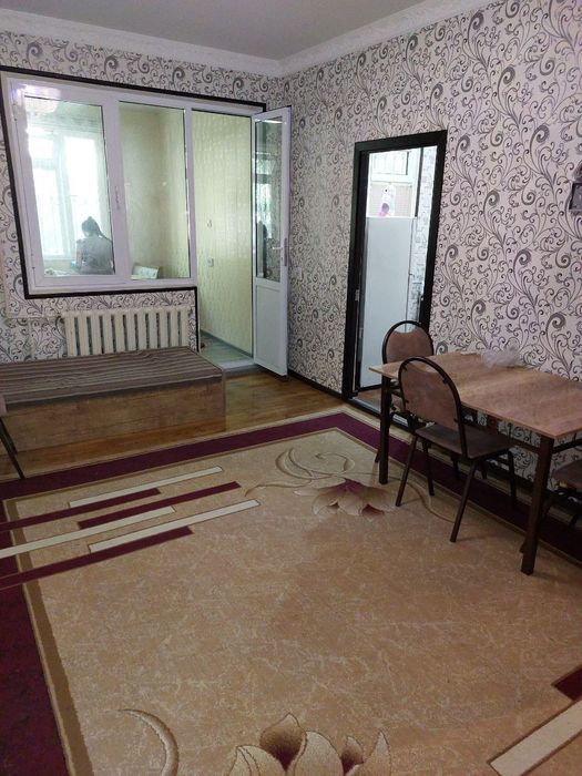 Чилонзор 16 кв 7 дом 1²/1/4 квартира сотилади