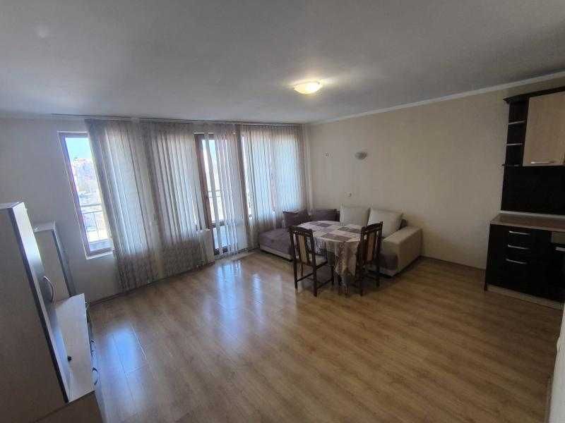 Дава се под наем Двустаен апартамент в Бургас, Изгрев - 60 кв.м за 433.5 € - Снимка #1