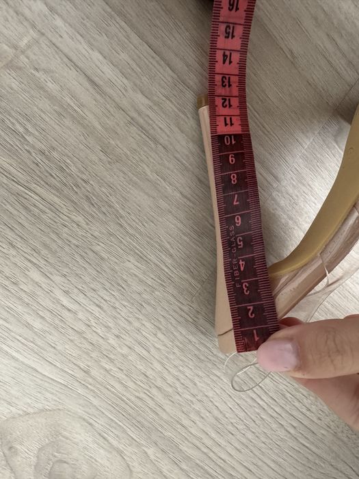 Дамски сандали на висок ток 39