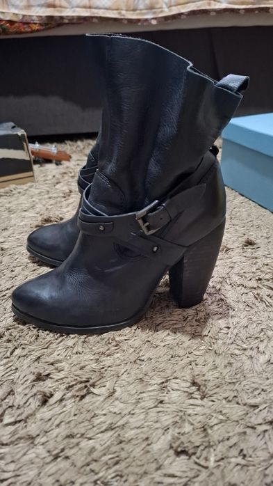 Разгружаю гардероб