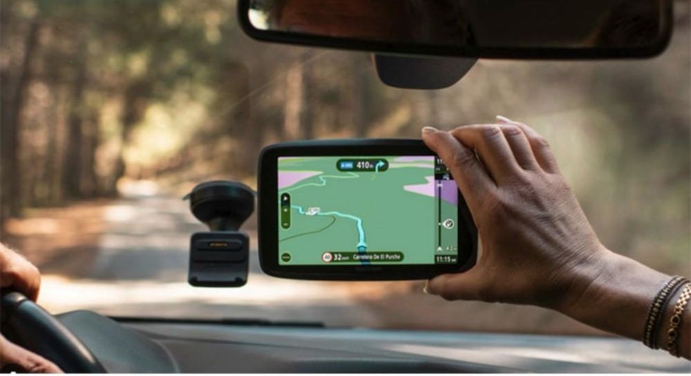 Sistem de navigație GPS TomTom Go Superior Sigilat