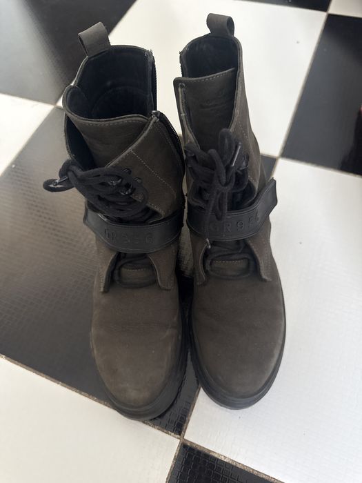 Продам ботинки б/у