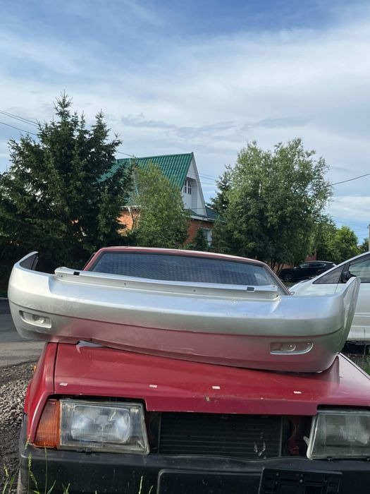 Продам бампер приора 1