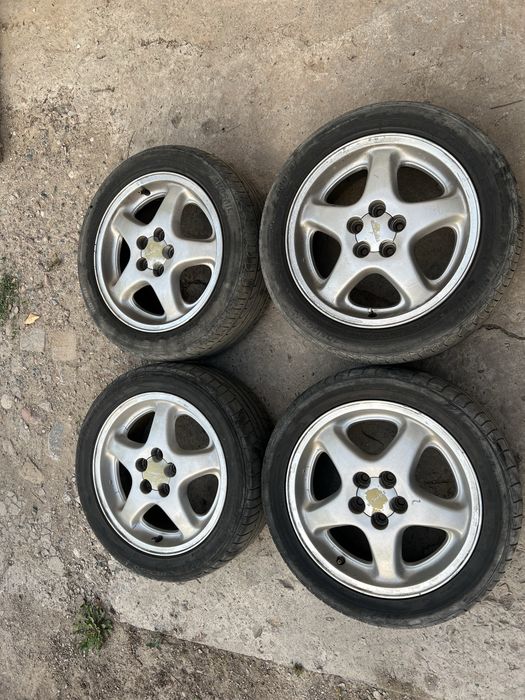 Диск с шинами R16