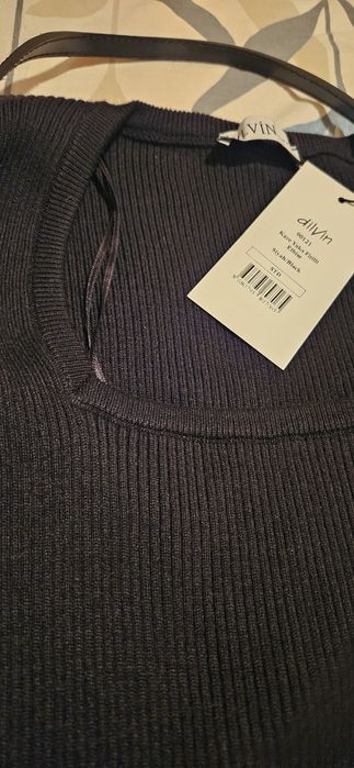 Дамска черна права рокля плетиво