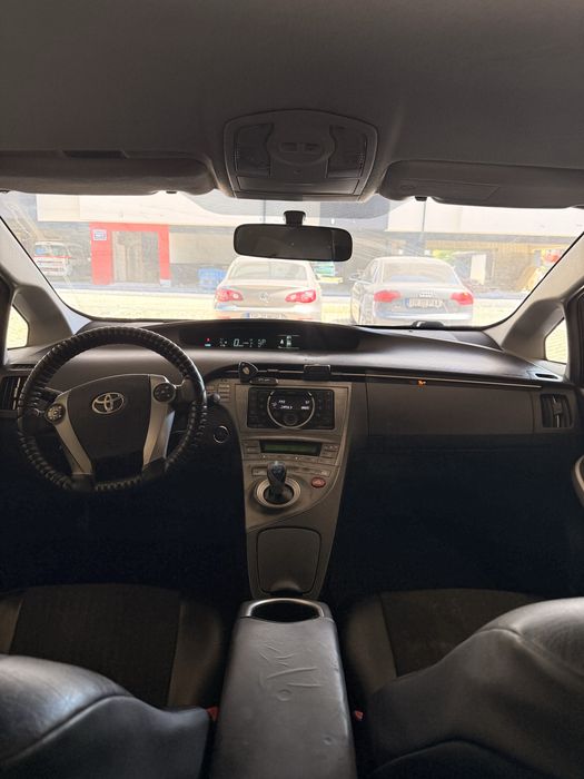 De vanzare toyota prius g3