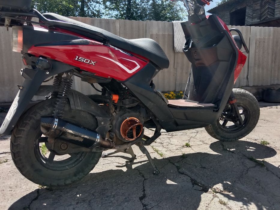 Продам мопед на полном ходду