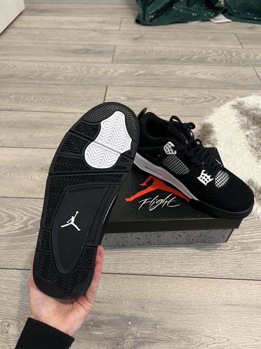 Jordan 4 Retro / Livrare cu verificare