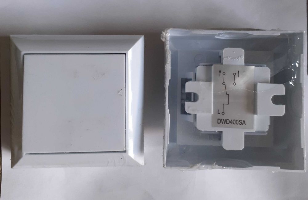 Întrerupătoare duble noi, comutatoare cap scară noi