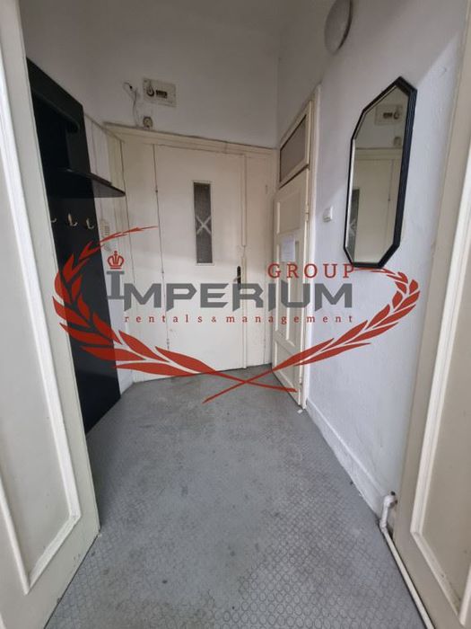 Дава се под наем Офис в Варна, Център - 86 кв.м за 612 € - Снимка #9