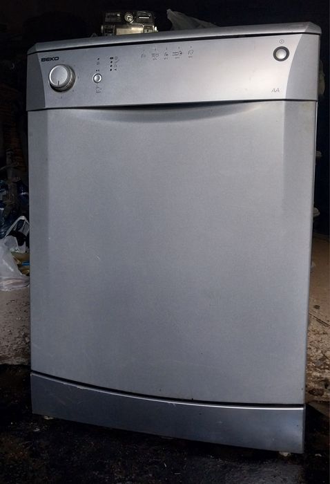 Посудомоечная машина Beko.