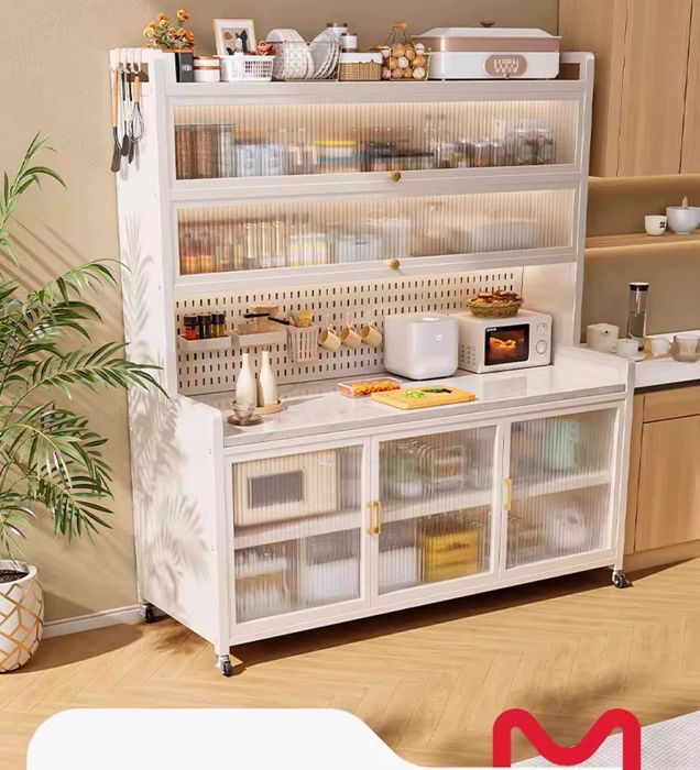 Кухонный сервант с дверцей, задвигающейся внутрь | Первые руки