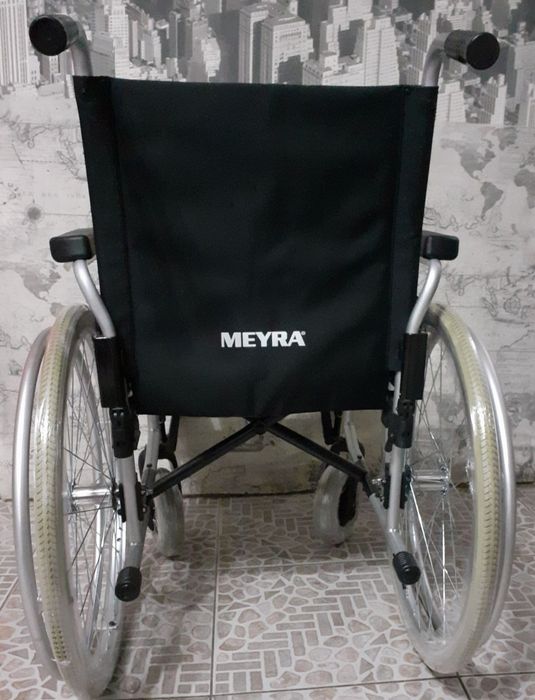 Отличная коляска и многое другое производство Германии Meyra Ortopedia