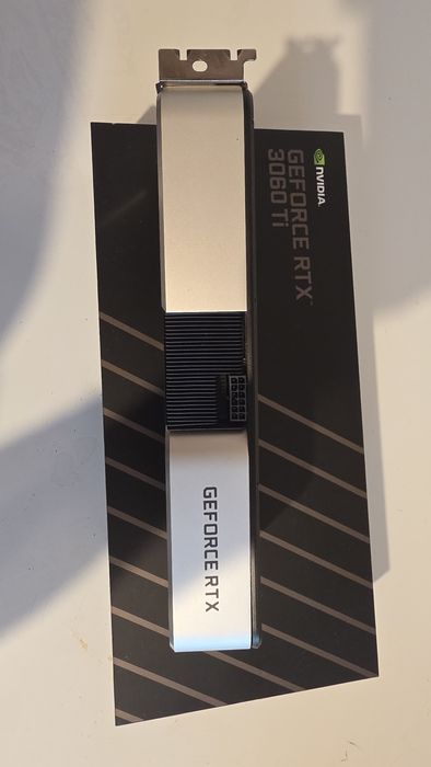 placa video Nvidia RTX 3060 TI founders edition