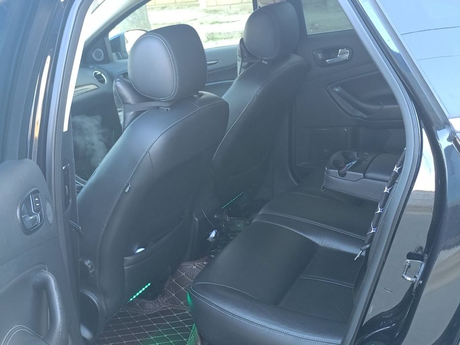 Форд мондео  топ състояние