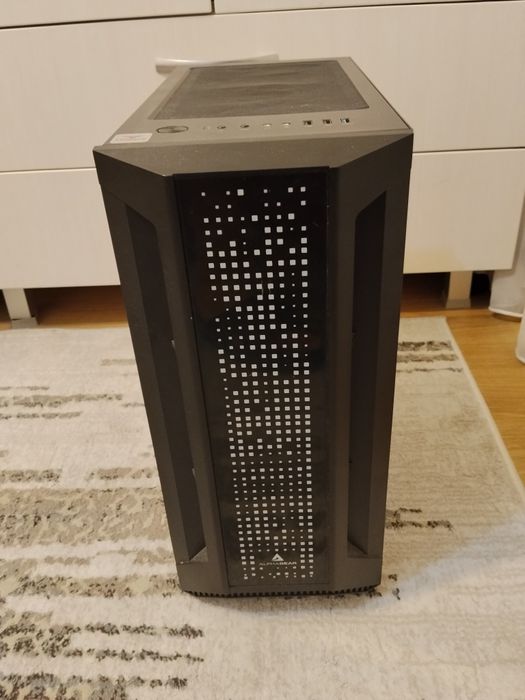 PC Gaming cu rx 7700 xt si r5 9600x cu ram de 32 gb ddr5 6000MHz cl30