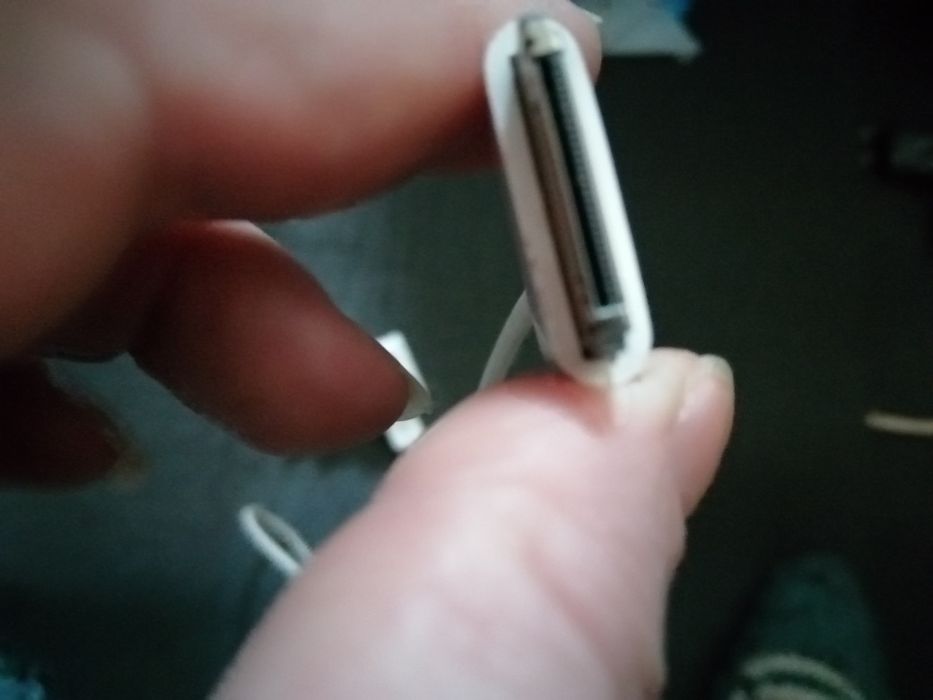 Адаптери по 3 лева бр общо са 9 броя