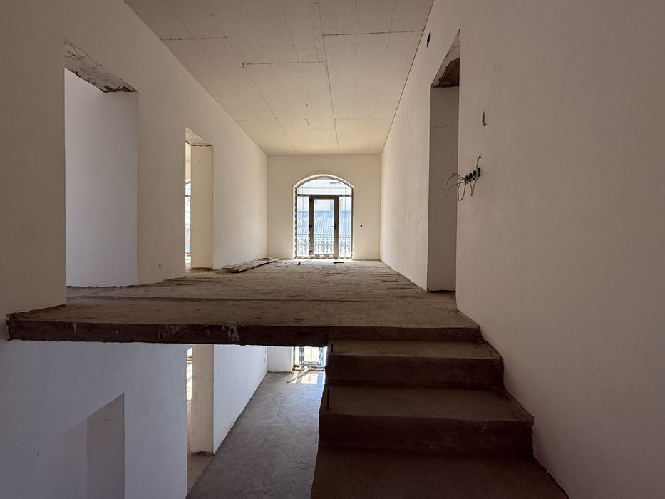 Фаргона шахарда 3 сотихли Ховли уй сотилади