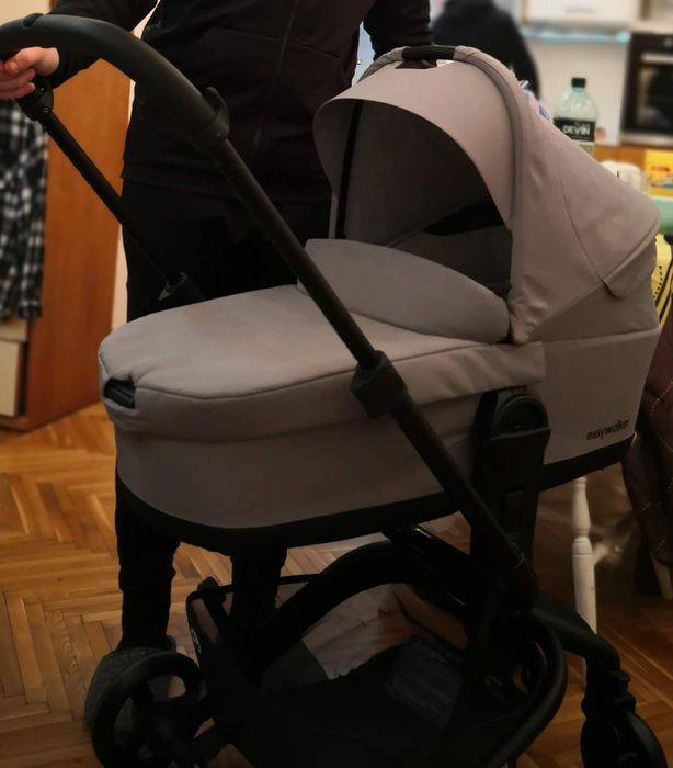 Easywalker комбинирана количка 2 в 1