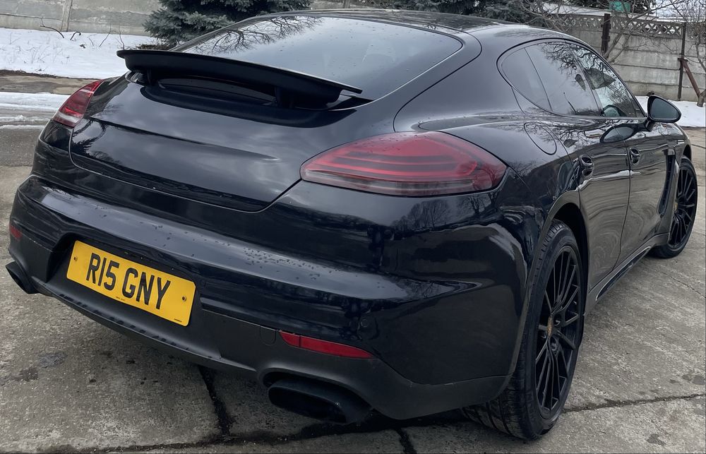 Porsche Panamera - Face•Lift - 2015 - 3.0 Diesel - 300 CP - Automata
