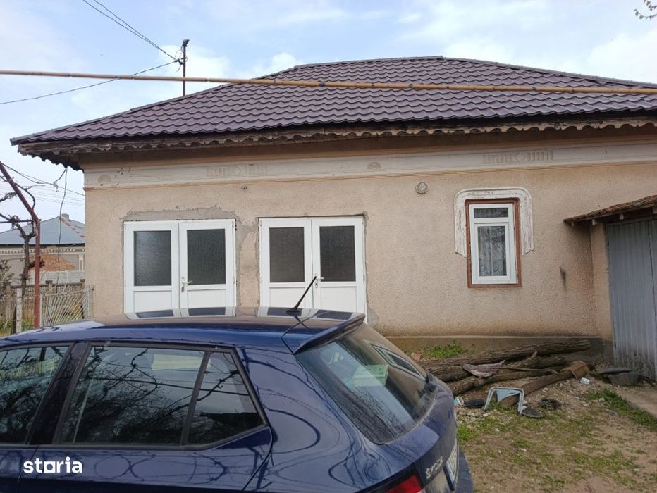 Casa localitatea Soreni Dolj (Comuna Celaru ) teren 8481 mp