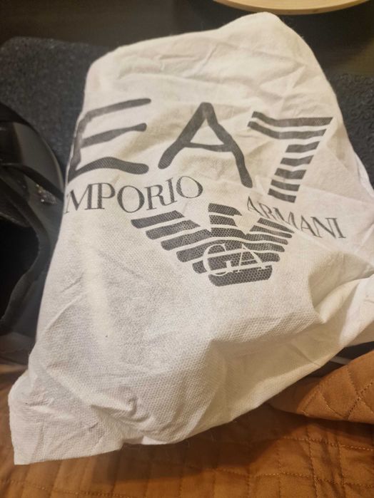 Vand adidasi Armani, originali. Marime 42