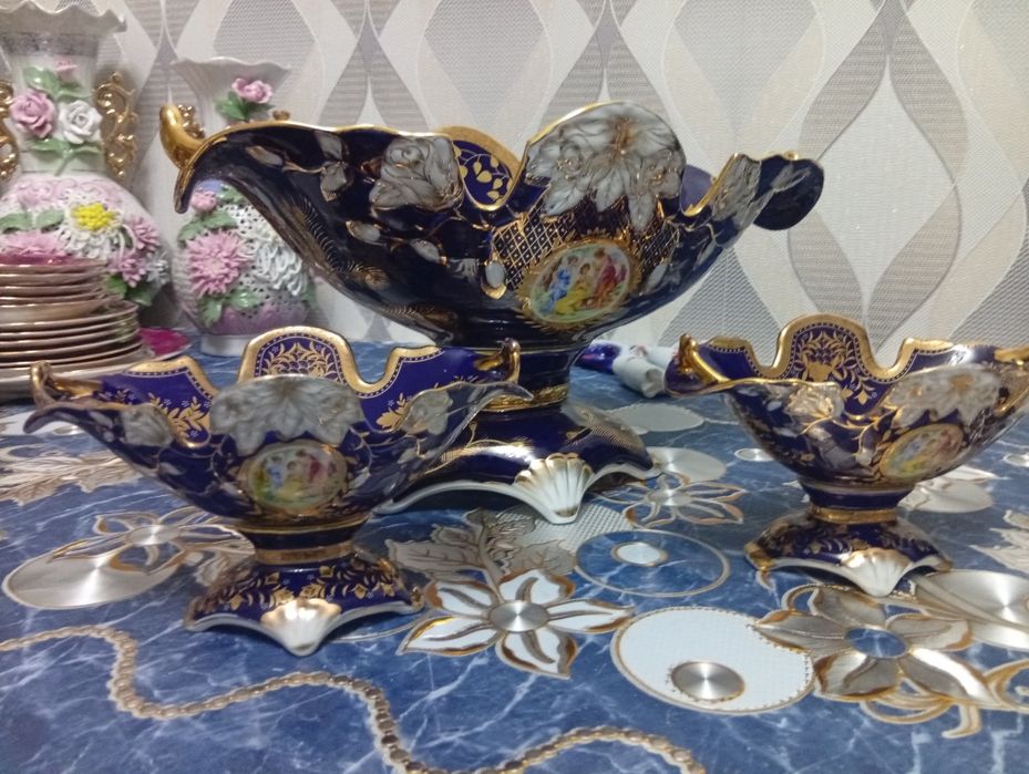 Срочно продается Мадонна чешский позолота 24 карат голд