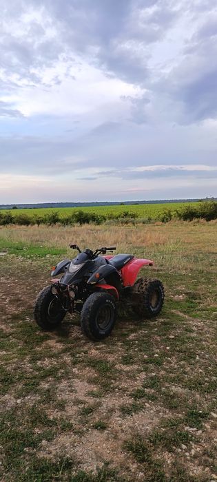 Vand sau schimb cu ceva mai mare(diferenta de la mine) ATV SMC barossa 250cc- 2 cilindri manual