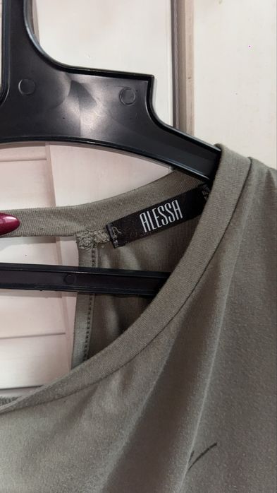 Тениски Guess, Alessa, Calvin Klein, Stradivarius