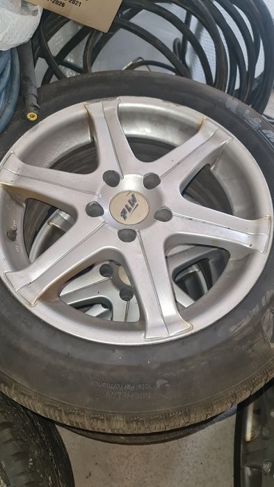 Алуминиеви джанти с нови гуми Mishelin Alpin 6 225/55/R17