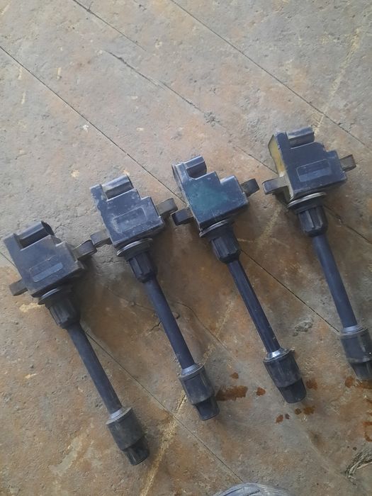 Продам  запчасть nissan maxima a32 2.0 об