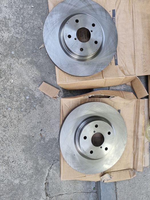 Продам новые тормозные диски Subaru