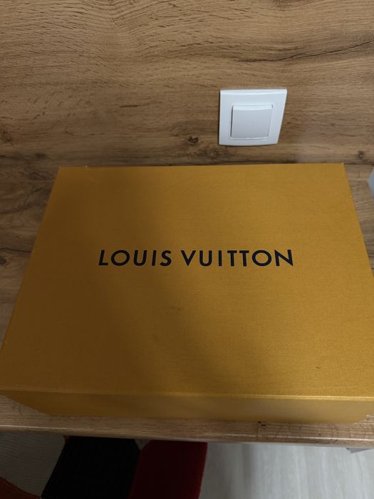 Кроссы оригинал Louis Vuitton