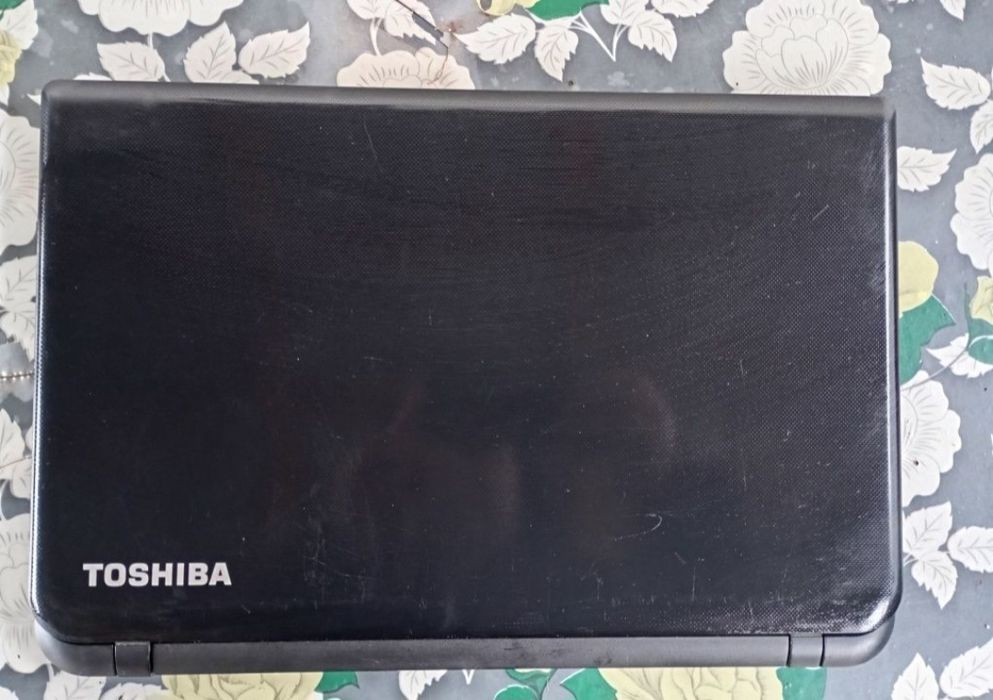 Laptop Toshiba Satelite