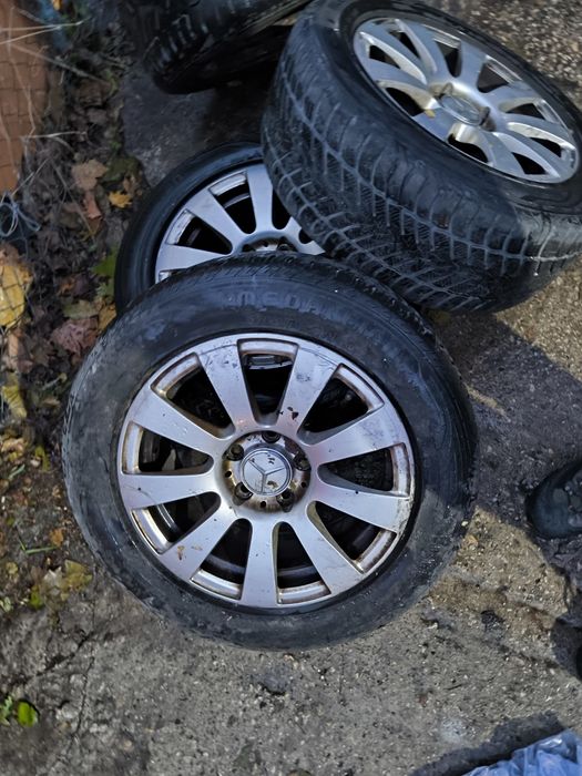 Джанти с гуми Мерцедес 212 Mercedec