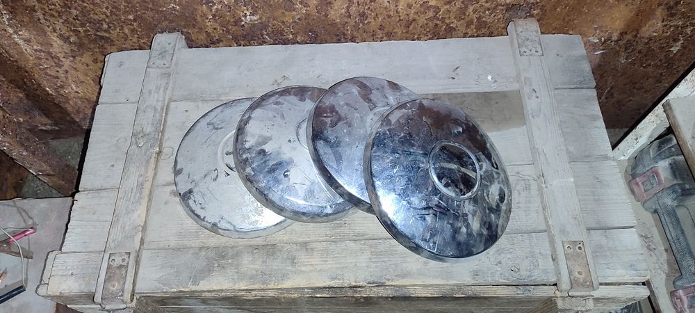 Колпаки на Ваз.  .