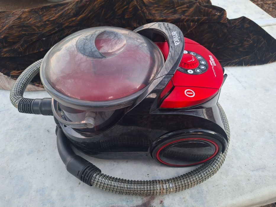 Пелесос arnica водяной