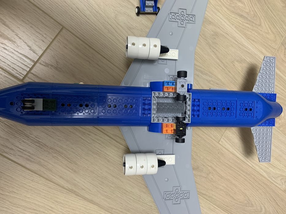 LEGO самолет original