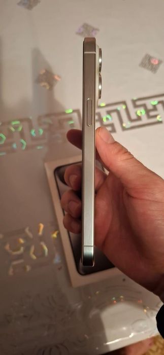 Продам айфон 15 про макс идеал